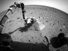 Scientists Are Petitioning NASA To Search for Martian DNA